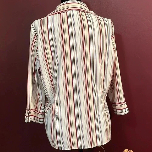 Apt 9 Stretch Striped Women’s Size 1 Blouse - Picture 3 of 9